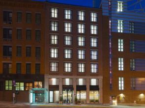 Hampton Inn Manhattan Seaport Financial District