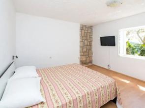 Kingslanding Old Town Hostel