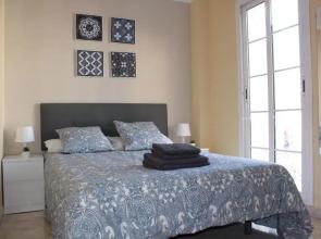 Nice and New Studio with balcony close to the city