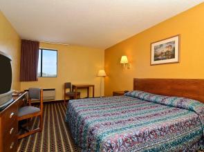 Americas Best Value Inn - Bell Tower