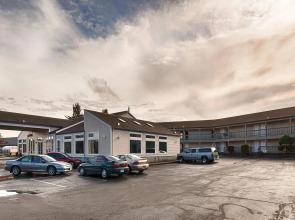 Best Western Salbasgeon Inn & Suites Of Reedsport