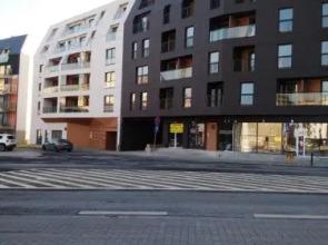 Poznan Black Red apartment