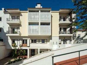 Coastal Comfort: Apartment Retreat By The Sea