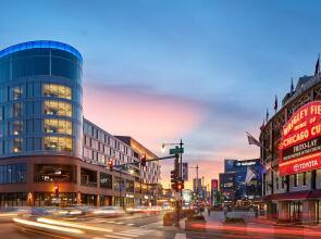 Hotel Zachary Chicago, a Tribute Portfolio Hotel