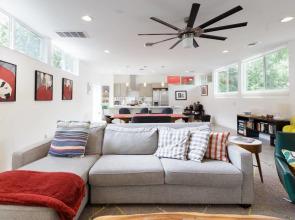 Bask in Light at an Artistic Townhouse Minutes From Downtown