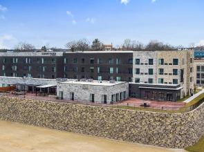 Courtyard Jefferson City