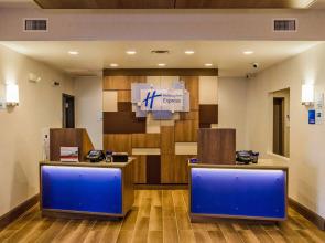 Holiday Inn Express & Suites Jamestown by IHG