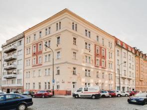 Riverside Family apartment in the center