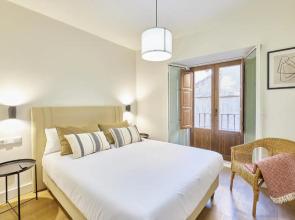 Estudios Bordadores by Valdesierra