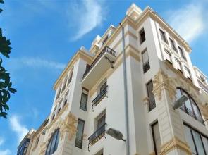 Los Balcones Del Arte