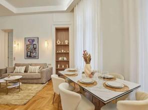 Saint Honore Luxury Apartment With AC