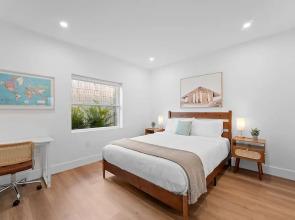 921 Apartment 1 in Fort Lauderdale