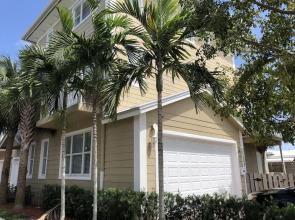 Luxury Home by Ideal Experience VR