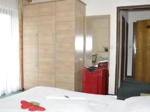 Hotel-Pension Starchlhof