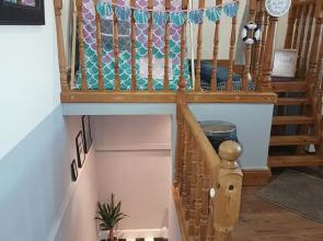 Roman Bank Flat With Spa Bath and Mermaids Teepee