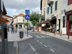 Apt-400m plage de Biarritz dans quartier résidentiel tous commerces très calme et tout confort