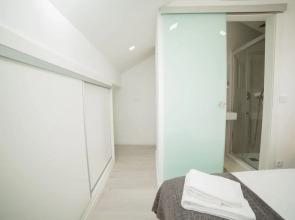 Oporto Guest Amparo Dollhouse