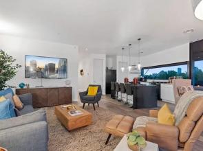 2BR Designer Condo East Downtown Austin