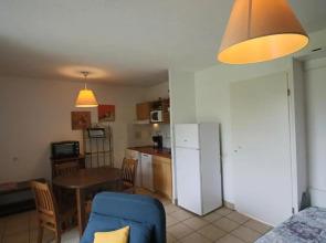 "Chezvero46" residence claire rive avec piscine, wifi et vélos