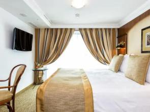 Regis Hotelschiff 4**** Hafen Düsseldorf