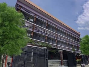 Safira Homestay Syariah by OYO Rooms