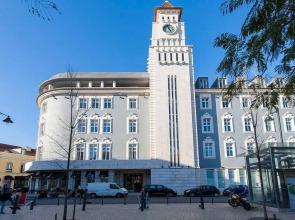 Downtown Market Studio Apartment Rentexperience