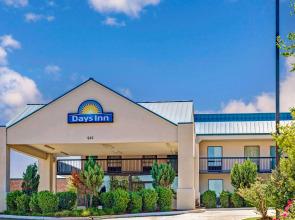 Days Inn by Wyndham Hernando