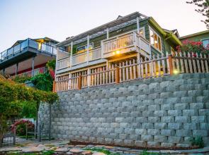 A Gem in the Emerald City: For Business and Travel