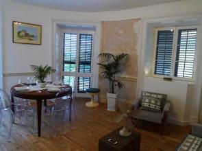 1861 Liston Boutique flat