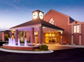 Ann Arbor Regent Hotel & Suites