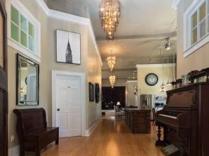 Green Door B&B Brockville