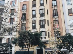 Apartamento recién reformado en avenida Reina Victoria