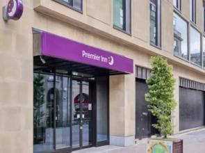 Premier Inn Edinburgh Cc Waverley