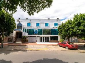 Ayenda 3101 Oporto Suites