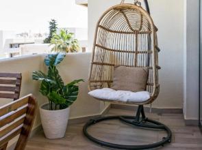 WOW SEA VIEW, 200mts to BEACH & 10 min To DOWNTOWN