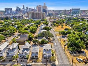 Walk to Restaurants & Entertainment on East Side