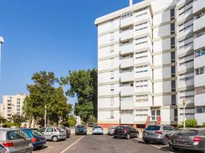 Lisbon Airport Suites