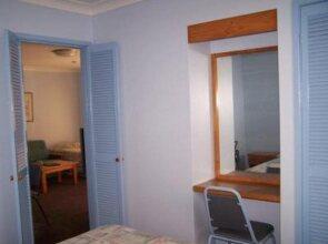 Bermuda Breezes Resort Motel