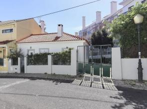 Belém Villa by Homing