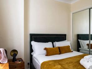 Molyneux Street Apartments