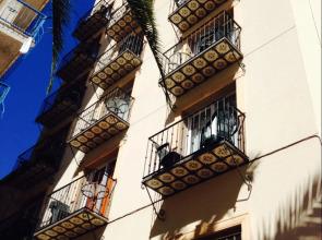 Hotel Queens - Adults Only By Mc