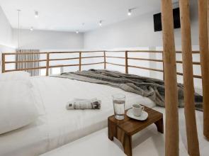 Arco Solium Suites Milos Family Suite