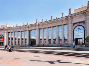 Feelathome Plaza Apartments