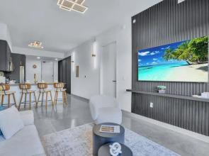 Griffin Luxe by Prime