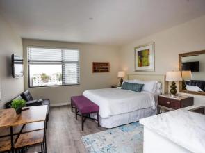 Premier Location with Great Scenic Downtown View