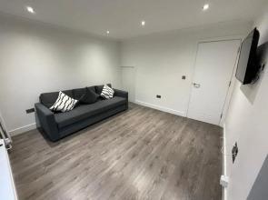 London West Ham Apartments