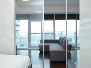 The Ice Condos North Tower by Toronto Escape