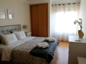 Apartment with 3 Bedrooms in Portimão, with Wonderful City View, Furnished Balcony And Wifi - 1 Km From the Beach