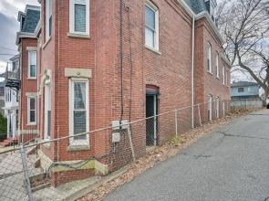 Cozy Somerville Studio: 2 Mi To Boston, Walk To T!