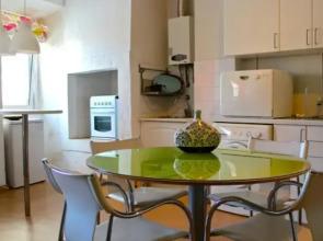 Designer Apartment in Chiado